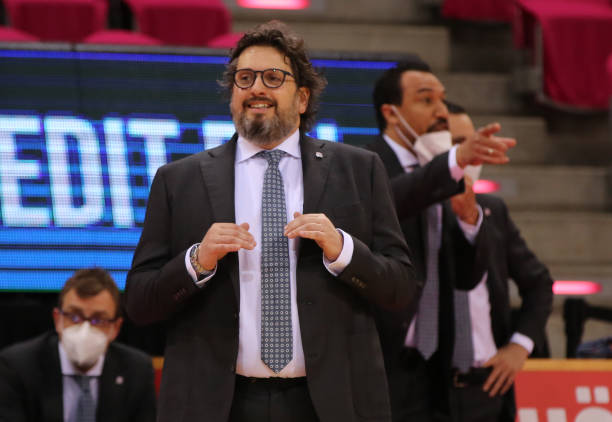 首局比赛他 首局比赛他