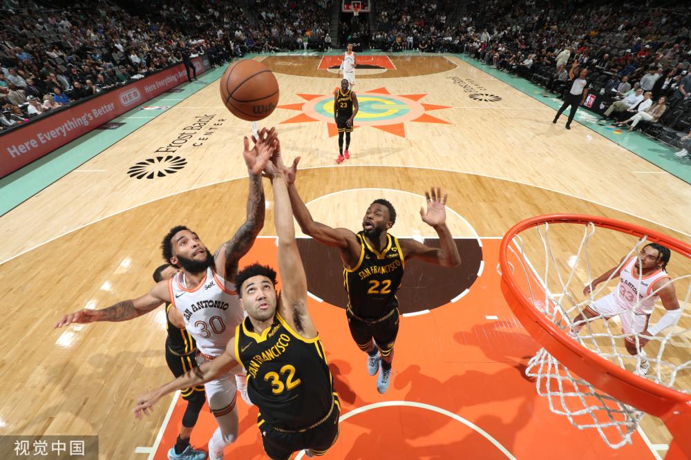 决赛中打入 决赛中打入