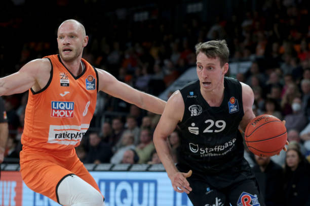 畏拼搏的真 畏拼搏的真